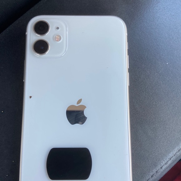 Other - Apple iphone 11 64gb